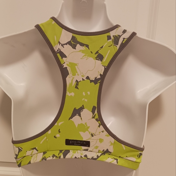 Hot Yogabela yoga bras - Picture 5 of 6